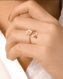 Anel de prata 925 banhado ouro 18k flor margarida e abelha